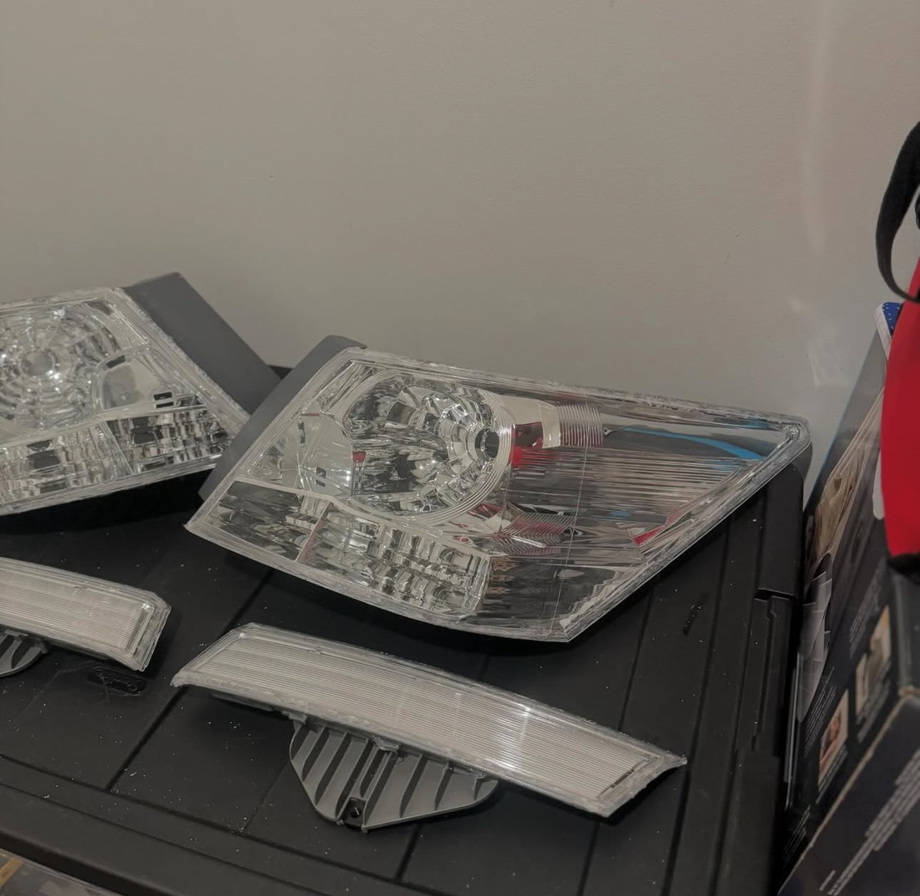 08-12 ACCORD SEDAN OEM CLEAR TAIL LIGHTS
